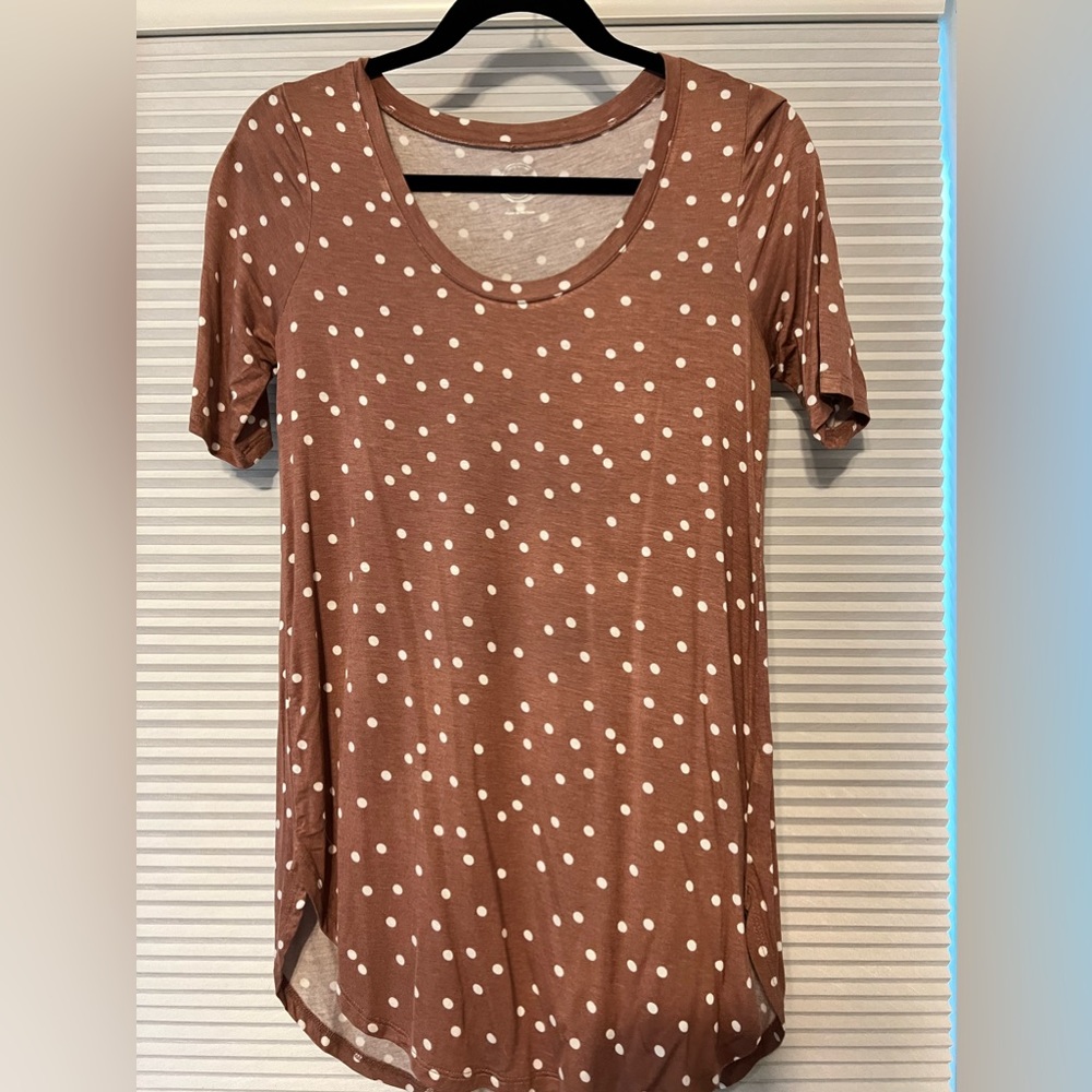 Maurices Size XS Polka Dot Tunic Style Top